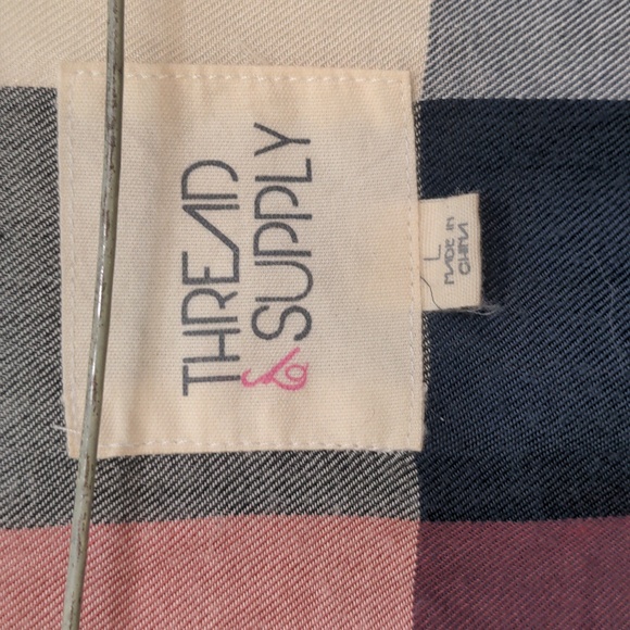 Thread and Supply plaid top Size L - Picture 3 of 5